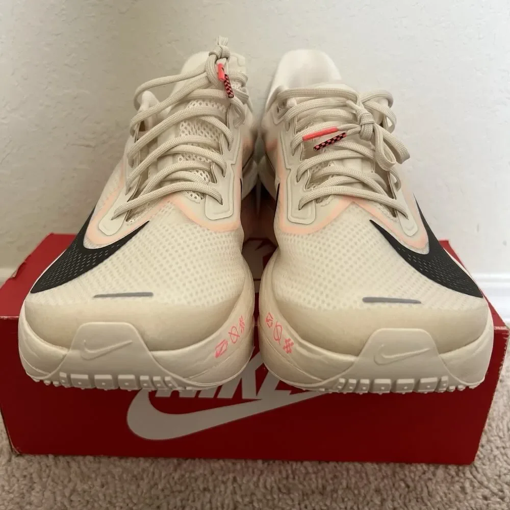 Nike Zoom Fly 6 Crimson Tint Ivory Running Sneaker FN8454-102 Mens Size 6 New